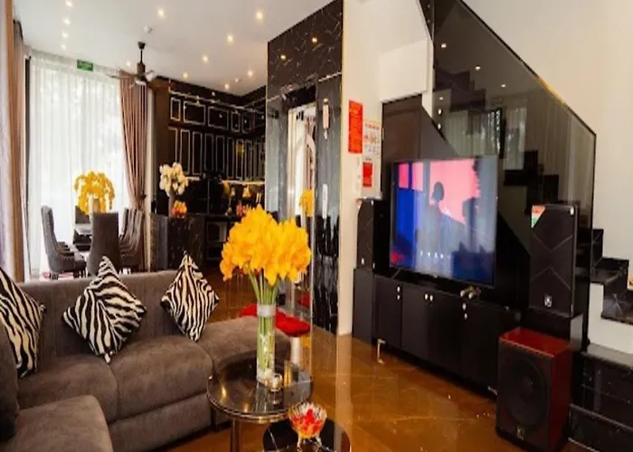 Căn hộ Căn 9 Ngủ Vip Trung Tâm Bãi Cháy Hạ Long